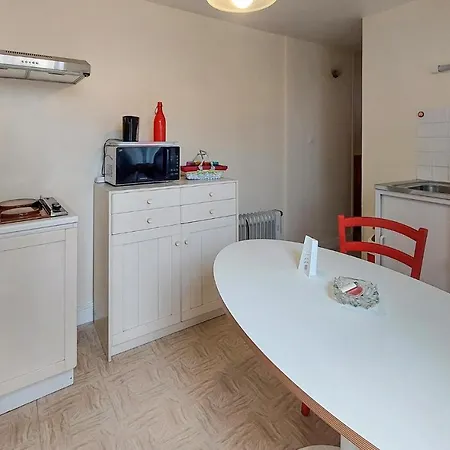 Stunning In Champeaux With Kitchen Moisenay